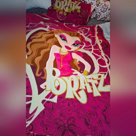 Bratz Other - Vintage BRATZ Douvet Cover & Pillow Case Fleece 72 By 64